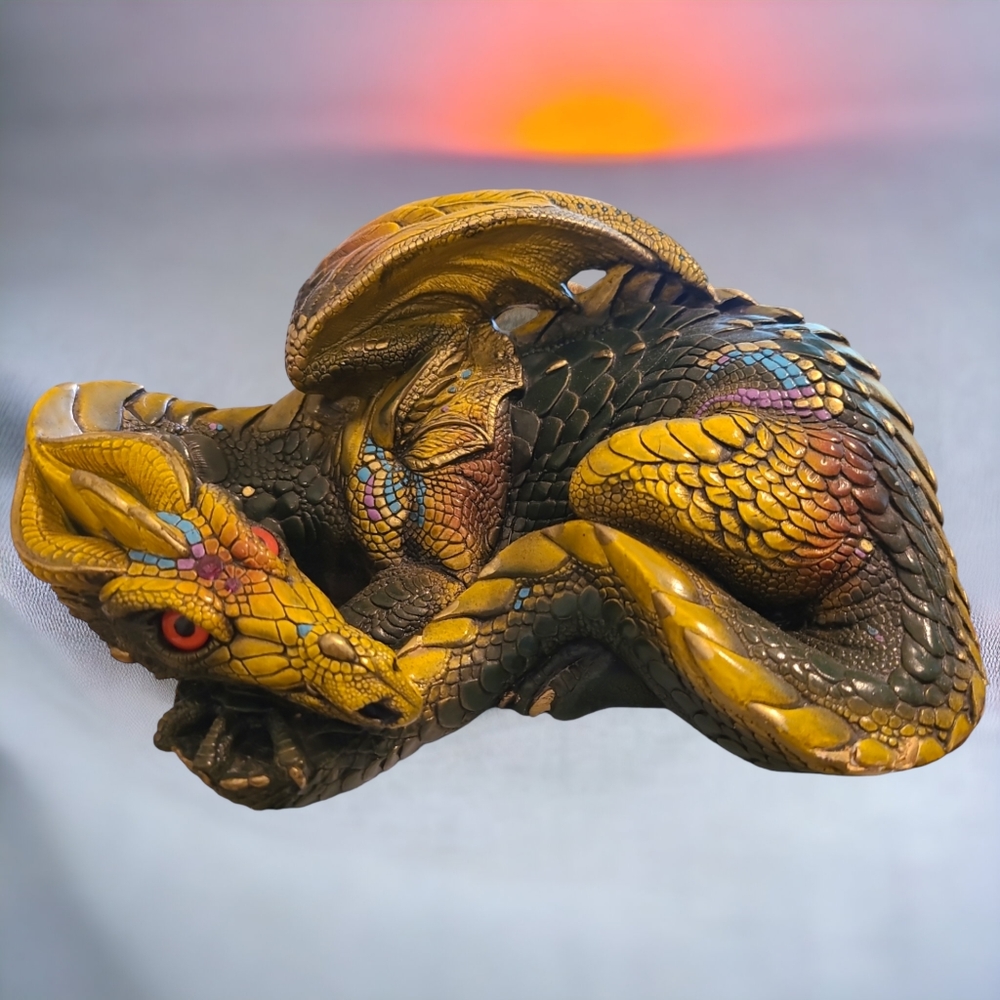 Windstone Dragon Sculpture Green Curled Mother 1985 Retired